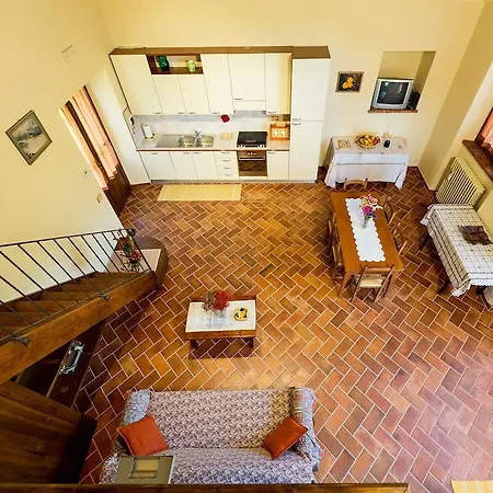 Semesterbostad Casale Vacanze Il Granaio *